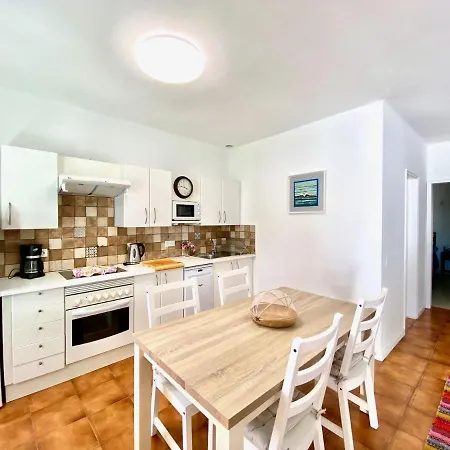 Vakantiehuis Terracitas 3 Hiru , Coqueto Con Ac , Terraza Y Piscina Comunitaria