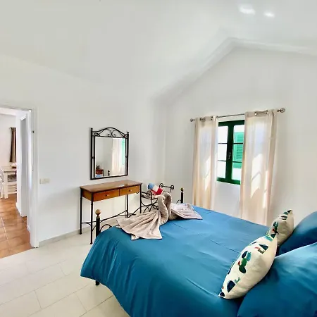 Vakantiehuis Terracitas 3 Hiru , Coqueto Con Ac , Terraza Y Piscina Comunitaria *