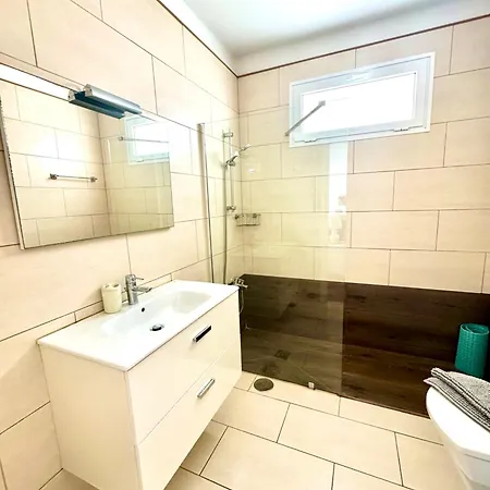 Terracitas 3 Hiru , Coqueto Con Ac , Terraza Y Piscina Comunitaria Vakantiehuis
